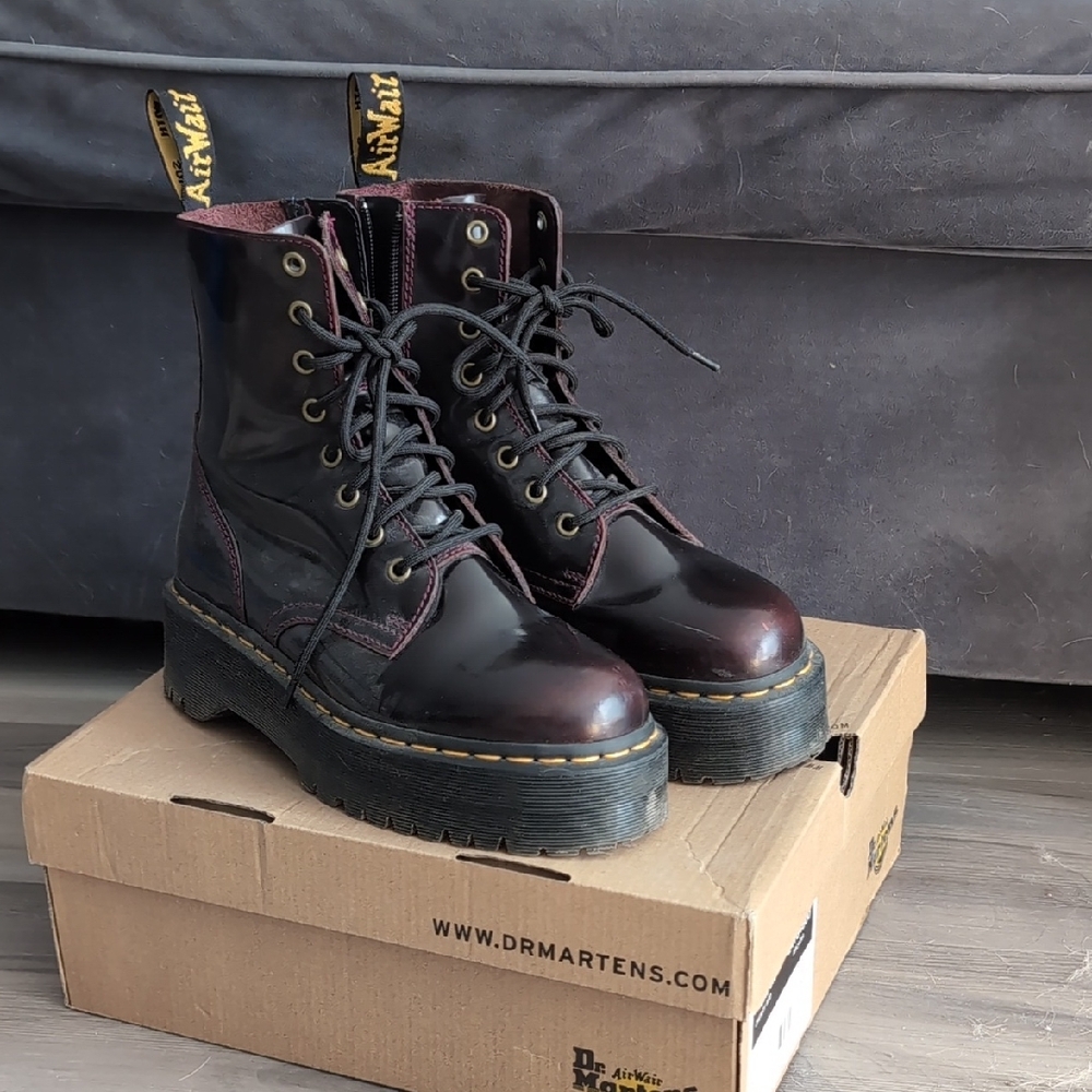 Dr. Martens Men's Black and Burgundy Boots
